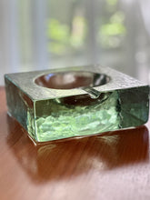 Load image into Gallery viewer, Vintage Clear Glass Ashtray
