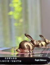Load image into Gallery viewer, Petite Solid Brass Rabbit
