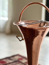 Load image into Gallery viewer, Copper Ashtray with Weighted Base
