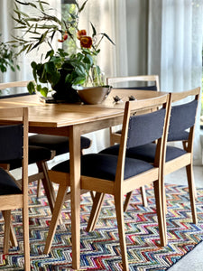 Vintage Dining Set With Extendable Table