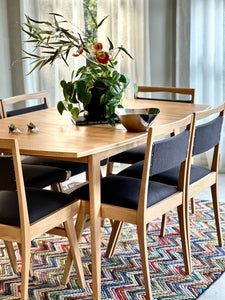 Vintage Dining Set With Extendable Table