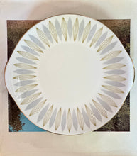 Load image into Gallery viewer, Tuscan Caravelle Fine English Bone China Tea Set
