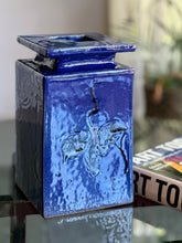 Load image into Gallery viewer, Studio Pottery Vase
