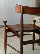 Load image into Gallery viewer, Mid-Century Imbuia Dining Set | 4 Chairs &amp; Round Table
