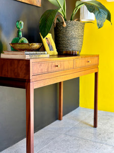 Mid-Century Greaves & Thomas Console Server