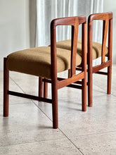 Load image into Gallery viewer, A Pair of Artecasa Dining Chairs - Unique Design

