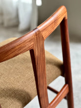 Load image into Gallery viewer, A Pair of Artecasa Dining Chairs - Unique Design
