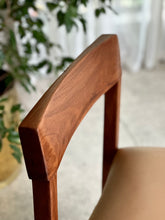 Load image into Gallery viewer, Pair of Artecasa Dining Chairs - Square Design
