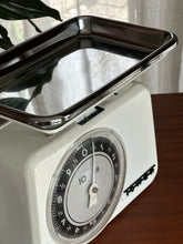 Load image into Gallery viewer, Vintage 1960s Tower Kitchen Weighing Scale
