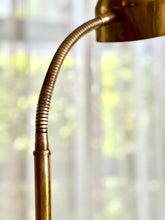 Load image into Gallery viewer, Vintage Solid Brass Floor Lamp
