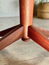 Load image into Gallery viewer, Dining Room Set - Round Table &amp; Six Chairs

