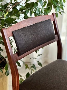 Dining Room Set - Round Table & Six Chairs