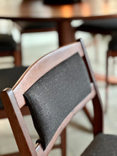 Load image into Gallery viewer, Dining Room Set - Round Table &amp; Six Chairs
