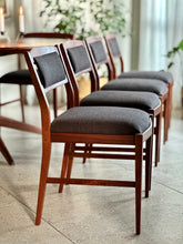 Load image into Gallery viewer, Dining Room Set - Round Table &amp; Six Chairs
