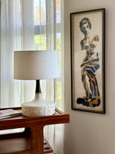 Load image into Gallery viewer, Vintage Table Lamp
