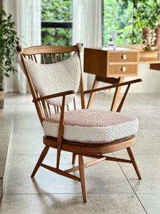Lubis Armchair