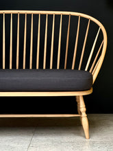 Load image into Gallery viewer, Spindle-Back Two Seater Settee
