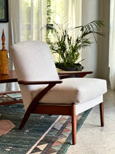 Load image into Gallery viewer, Pair Of Mid-Century &quot;Parker Knoll&quot; Armchairs
