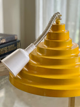 Load image into Gallery viewer, Metal Pull-Down Ceiling Pendant
