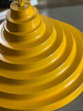 Load image into Gallery viewer, Metal Pull-Down Ceiling Pendant
