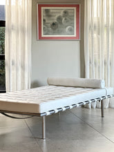 Load image into Gallery viewer, Barcelona-Style Daybed
