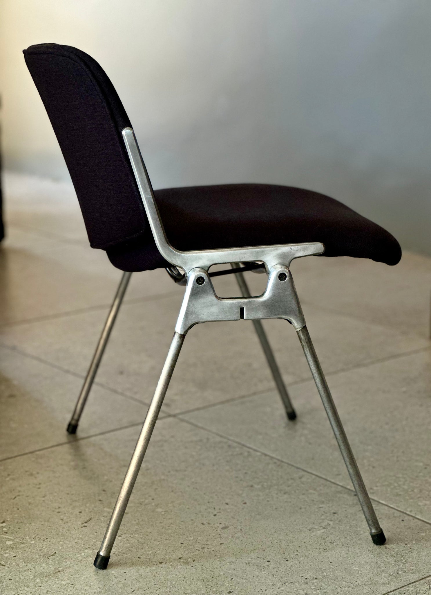 Vintage DSC 106 Chair By Giancarlo Piretti For Castelli – RE-TREND