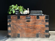 Load image into Gallery viewer, Vintage Steamer Trunk
