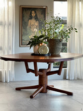 Load image into Gallery viewer, Artecasa Extendable Dining Table &amp; 8 Chairs
