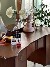 Load image into Gallery viewer, Frystark Dressing Table with Stool
