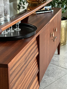 Mid-Century High-board / Drinks Cabinet by Heritage Furniture