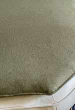 Load image into Gallery viewer, Modular Chateau D&#39;Ax Leather Set - Italy

