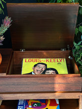 Load image into Gallery viewer, Innovative Lift-Top Server Table
