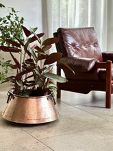 Load image into Gallery viewer, Large Copper Planter with Two Handles
