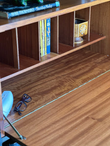 Mid-Century Unit