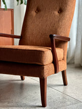 Load image into Gallery viewer, Classic Pair of Parker Knoll Occasional Chairs
