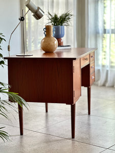 Scandinavian Double-Sided Teak Freestanding Desk