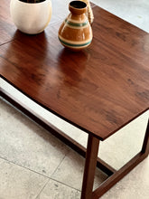 Load image into Gallery viewer, Extendable Imbuia Dining Table
