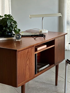 Scandinavian Double-Sided Teak Freestanding Desk
