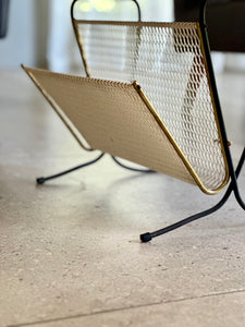 Retro Magazine Rack