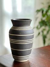 Load image into Gallery viewer, Pottery Vase by Jabu Nene

