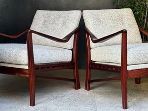 Pair of Lubis Armchairs