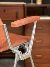 Load image into Gallery viewer, DSC 106 Chair by Giancarlo Piretti for Castelli
