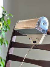 Load image into Gallery viewer, Vintage Clip-on Light

