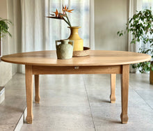 Load image into Gallery viewer, Vintage Oval Oak Dining Table
