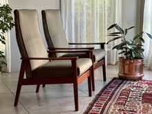 Load image into Gallery viewer, Pair of Parker Knoll Armchairs
