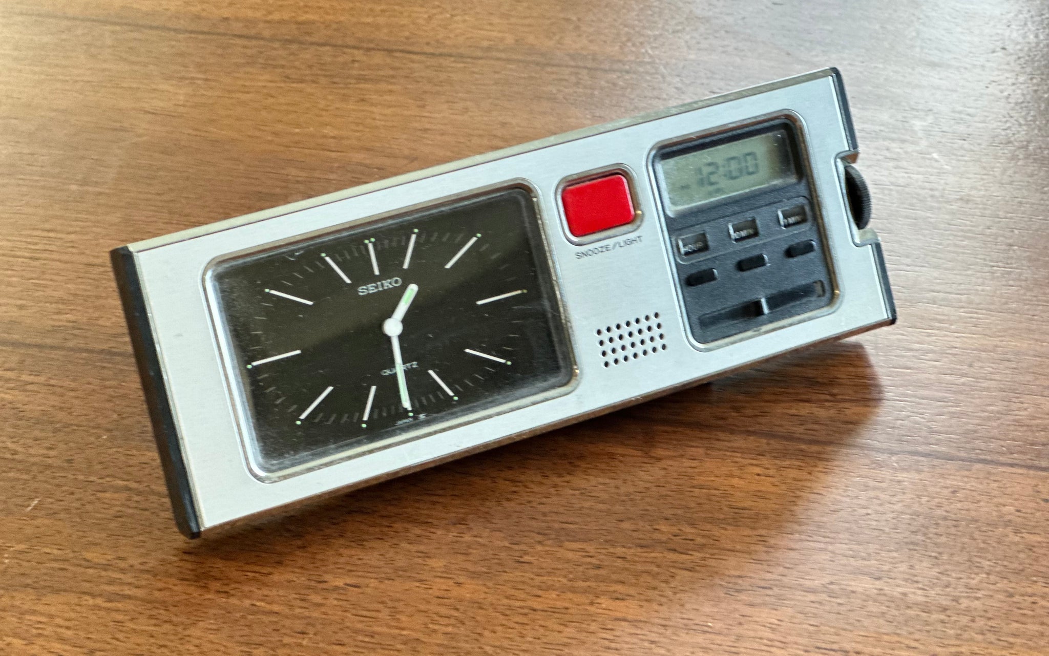 Vintage Seiko Clock – RE-TREND