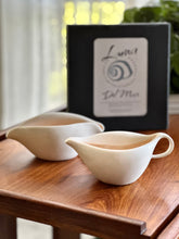 Load image into Gallery viewer, Luna Del Mar Porcelain Creamer &amp; Sugar Bowl Set
