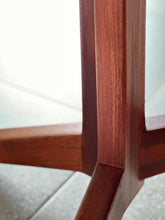 Load image into Gallery viewer, Mid-Century Oval Dining Table
