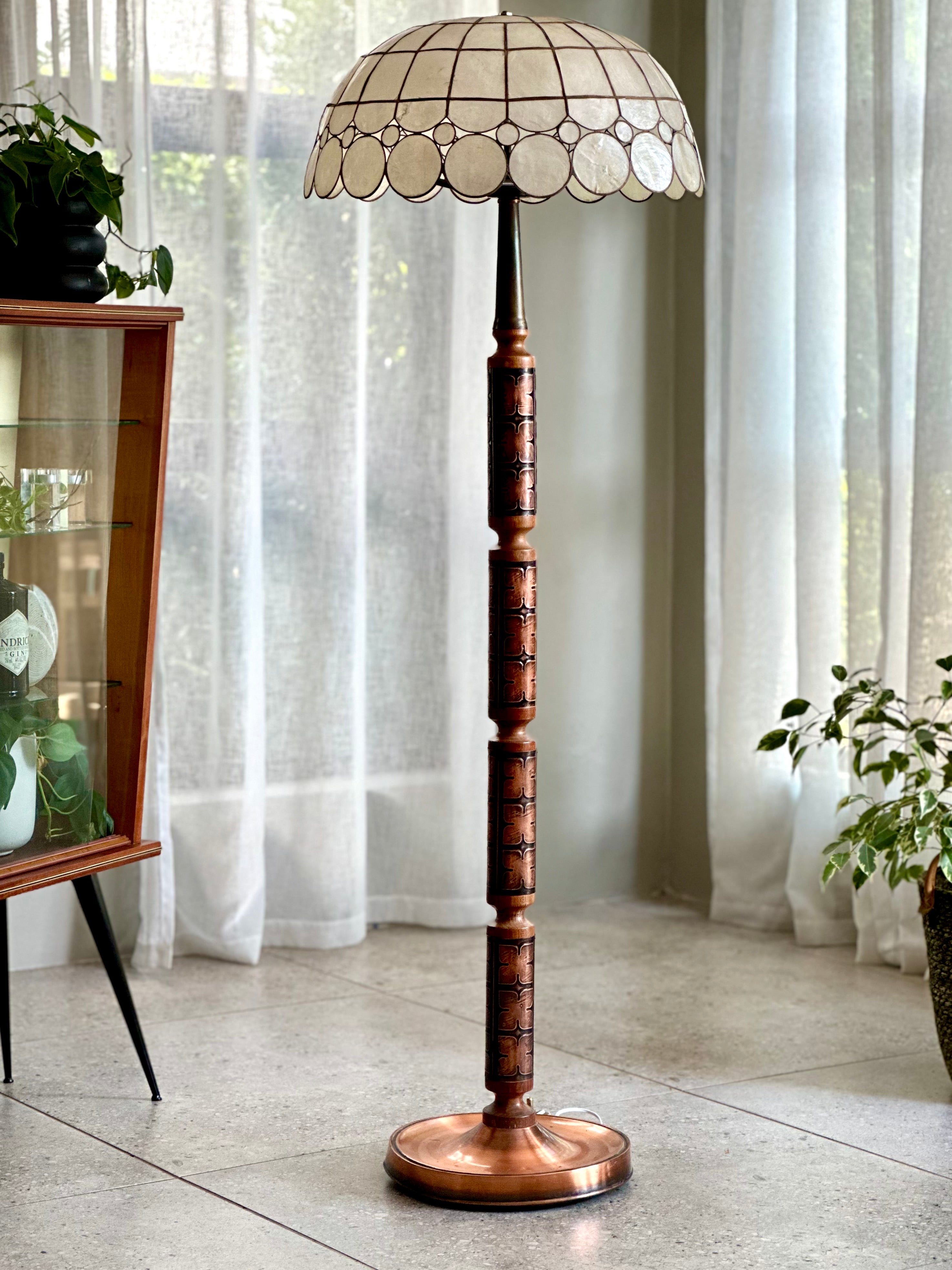 Vintage Copper & Wood Floor Lamp with Mother of Pearl Shade – RE-TREND