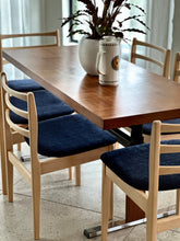 Load image into Gallery viewer, Scandinavian Height Adjustable Coffee | Dining Table - Metamorphic
